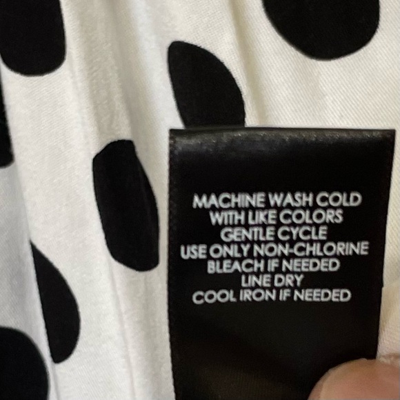 Torrid Women’s Size 3X white with black polka dots spaghetti strap cami - Picture 6 of 9